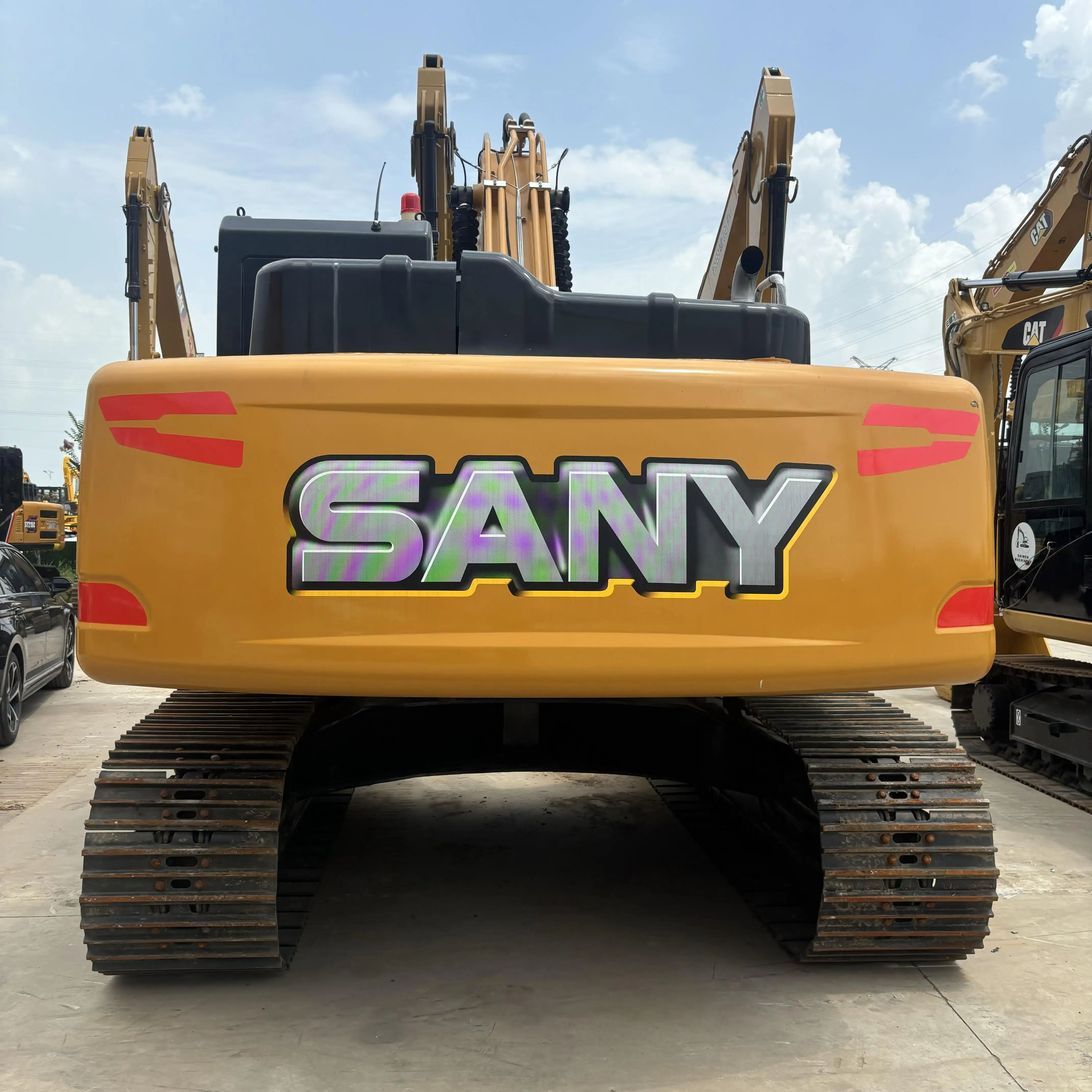 Low Working Hours Used Sany SY215C Second Hand Excavator Hydraulic Crawler Backhoe High Quality Domestic Sany SY215C on Sale