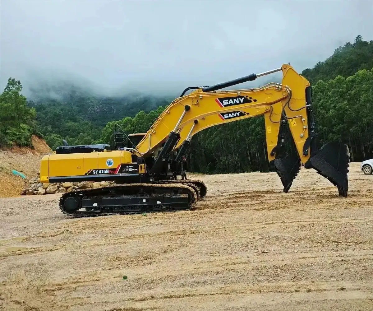 Almost New Used Excavator SANY 415 Second Hand Excavator Capacity 41.5 Ton Lowest Price with Low Oil Consumption